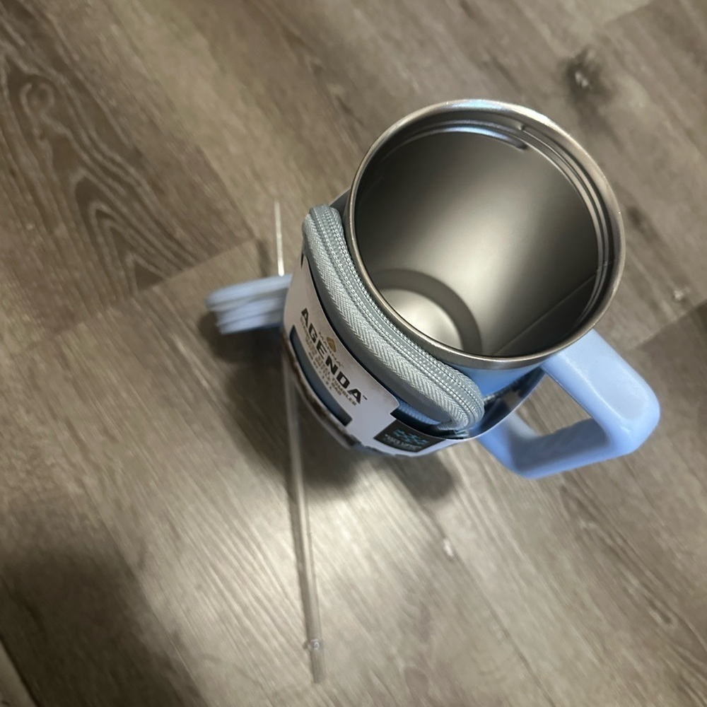 Anna Agenda Light Blue Stainless Steel Tumbler - Picture 7 of 7
